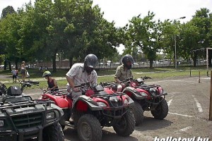 taxisnap_2006 040.JPG
